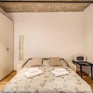 https://navona-rome.it-romehotels.com